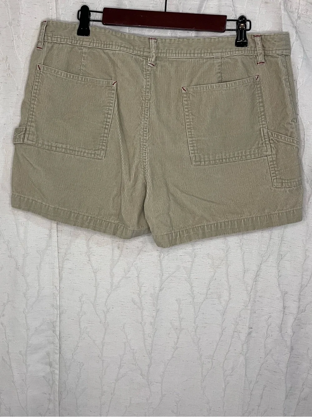 Size 16 Casual Women's Corduroy Shorts in Beige/Tan - Comfortable Multi Pocket